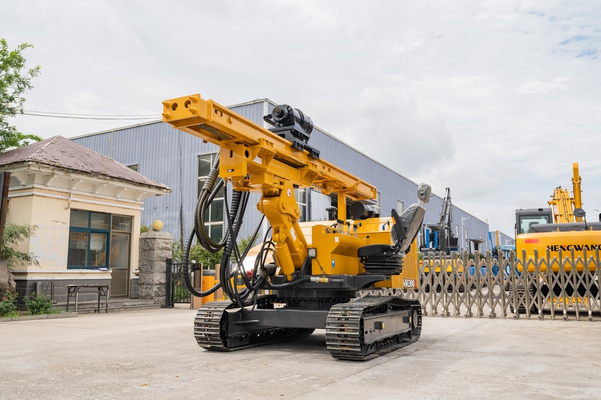 HKL Series Crawler Solar Pile Drivers