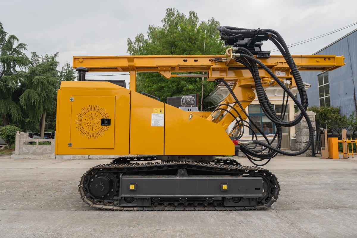 HKL Series Crawler Solar Pile Drivers